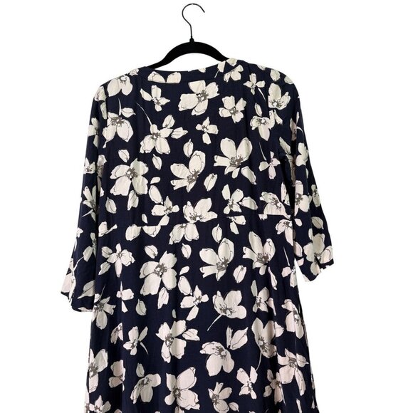 J. Jill Women's Rayon Light Weight Navy 3/4 Sleeve Pocket Floral Dress Size XS - Picture 9 of 12